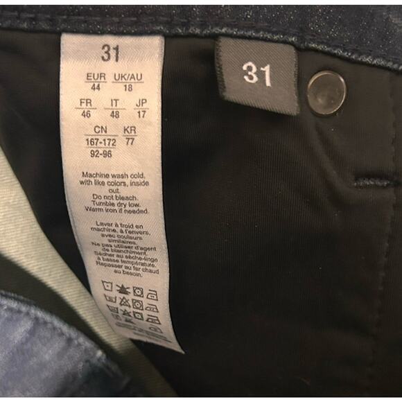 Spanx Denim Jeans Womens Slim-X Straight Sz 31x32 Dark Wash Stretch Mid-Rise - Picture 3 of 8